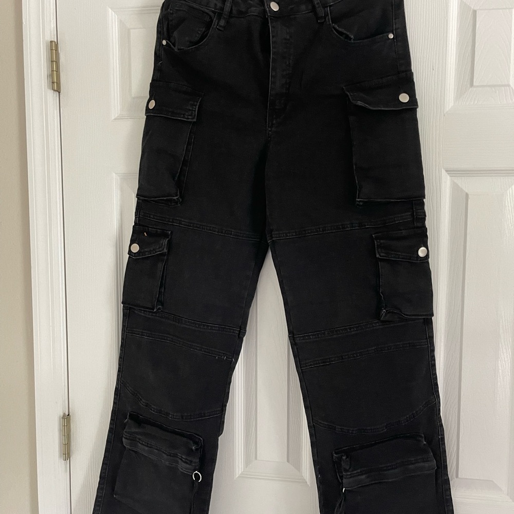 Women’s Cargo Jeans
